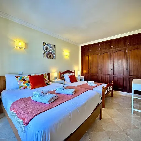 Summer 1 With Pool By Homing アルブフェイラ