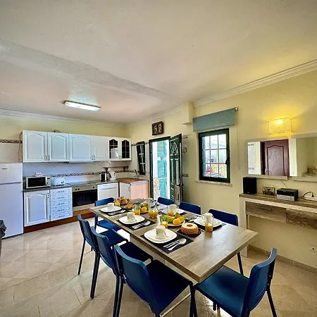 Willa Summer 1 With Pool By Homing