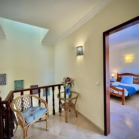 Willa Summer 1 With Pool By Homing Albufeira